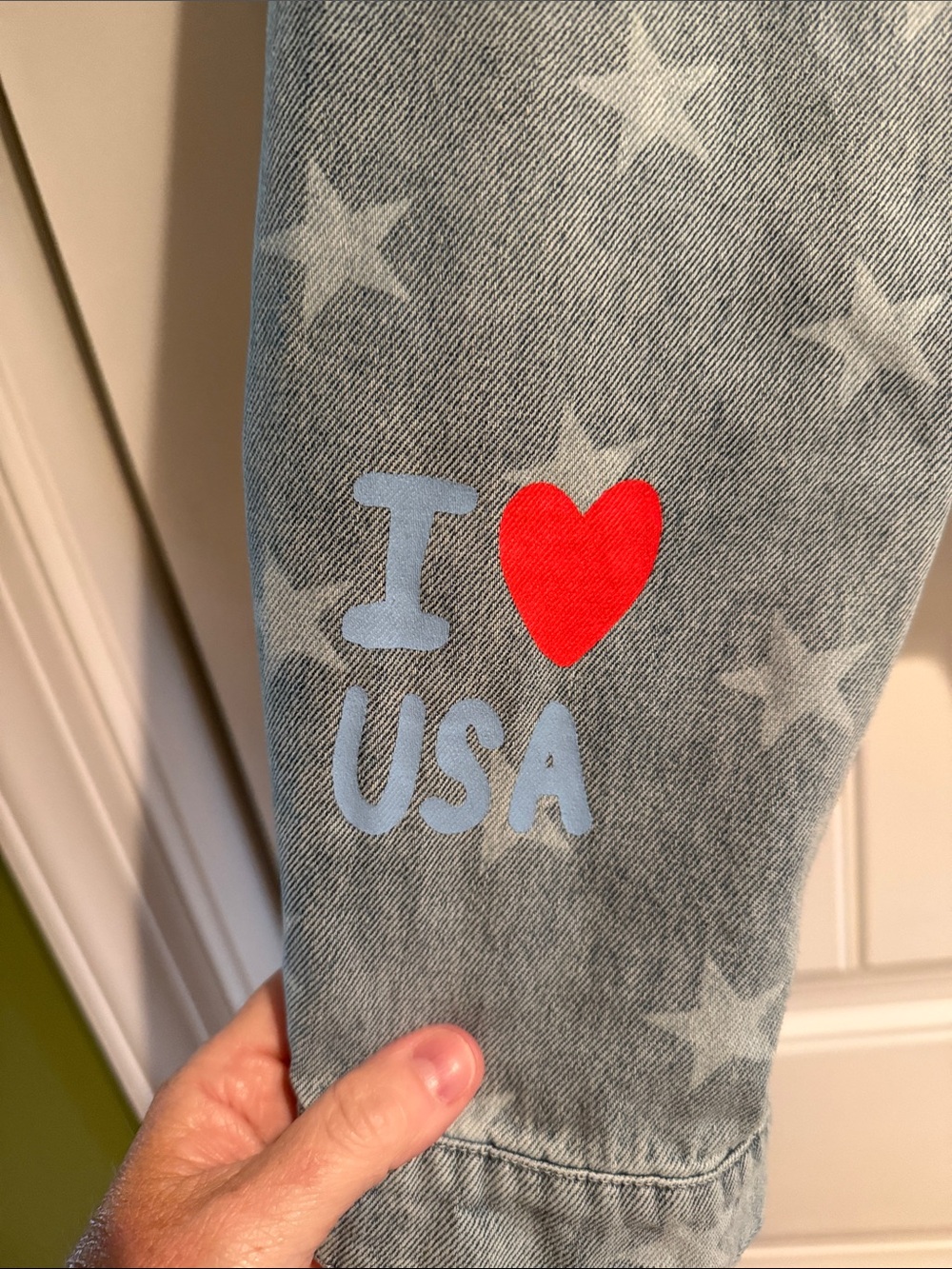 Elizabeth and James Light Blue Star-Print Denim Jacket/flag sequin NWOT - Picture 3 of 5